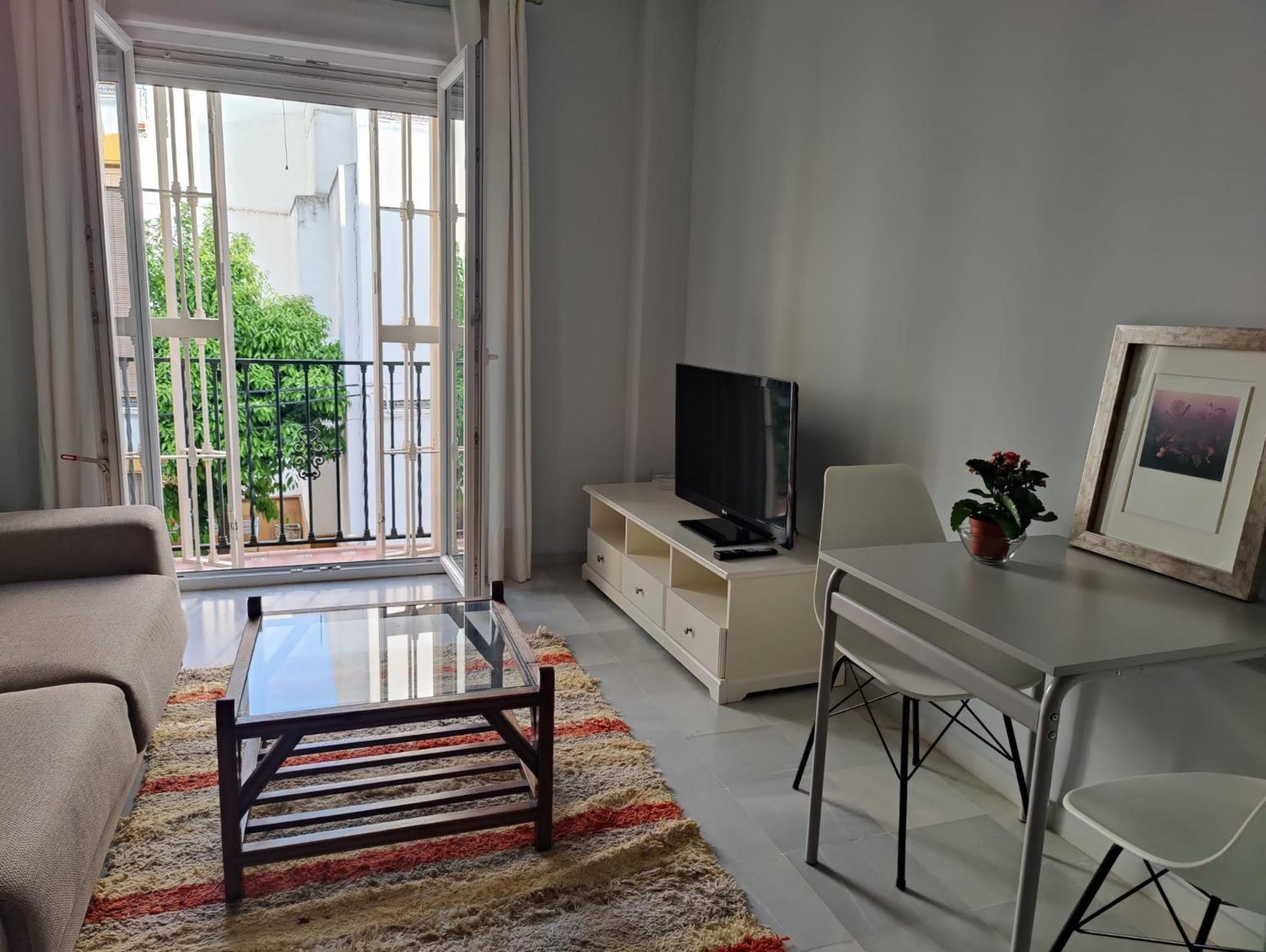 Appartement Luminoso Exterior Con Balcon Y Patio En Centro Historico Feria-alameda *